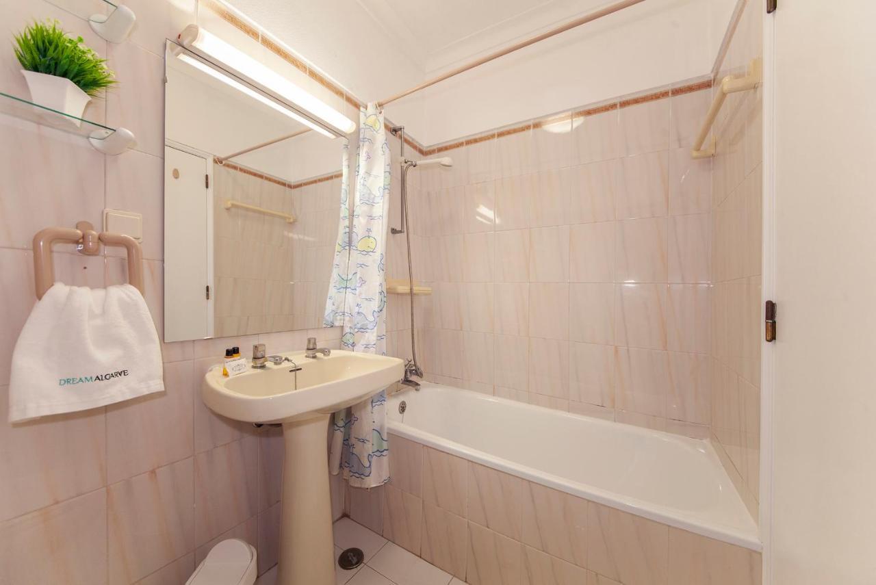 B25 - Candimar Beach Apartment Portimão Kültér fotó