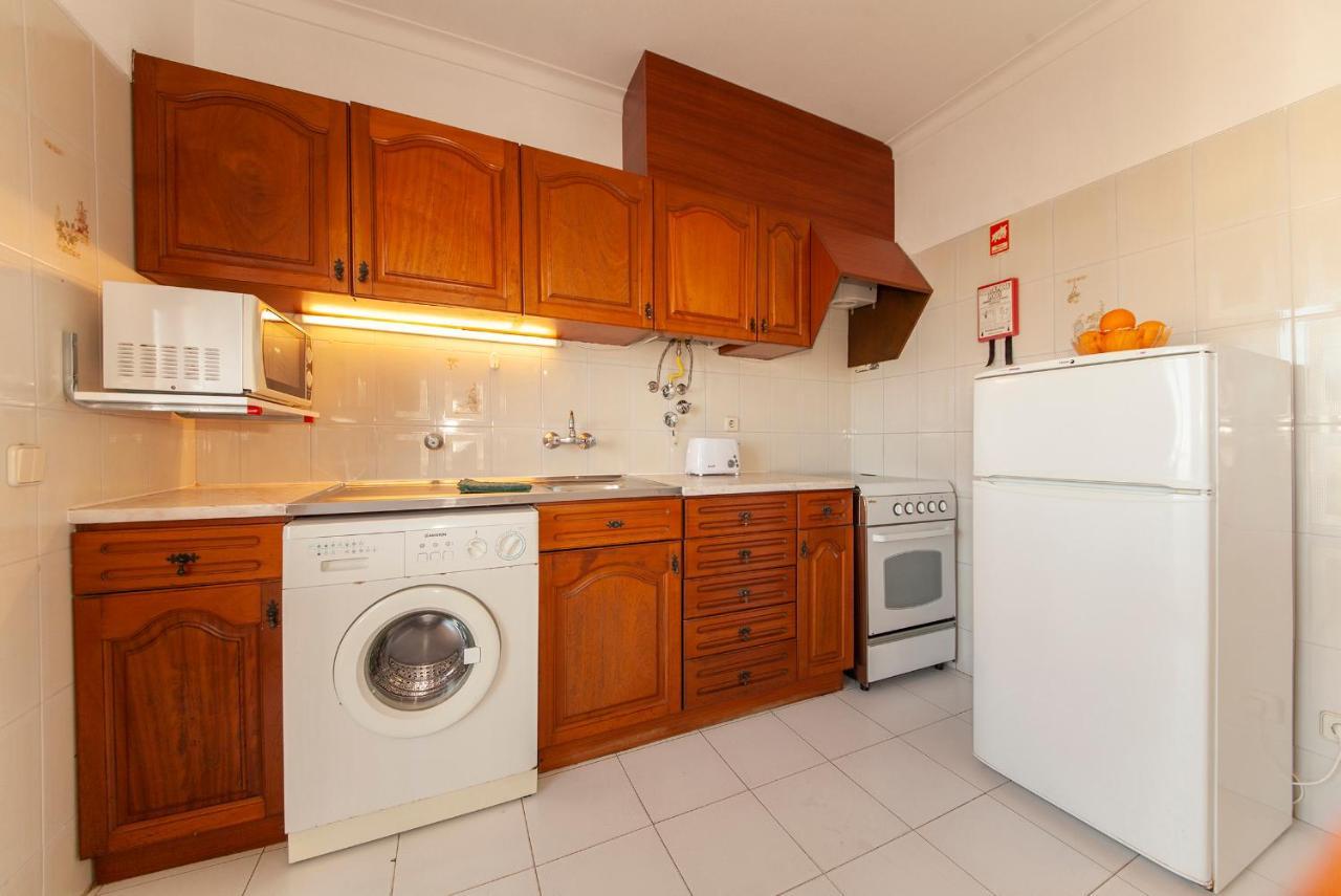 B25 - Candimar Beach Apartment Portimão Kültér fotó